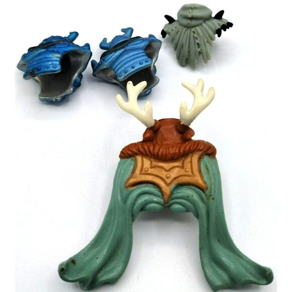 Armor Cowls Imaginext Character Toy Plastic Accessories Vintage Lot 4 piece - Picture 9 of 15